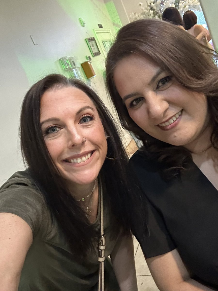 Melissa M tweet media