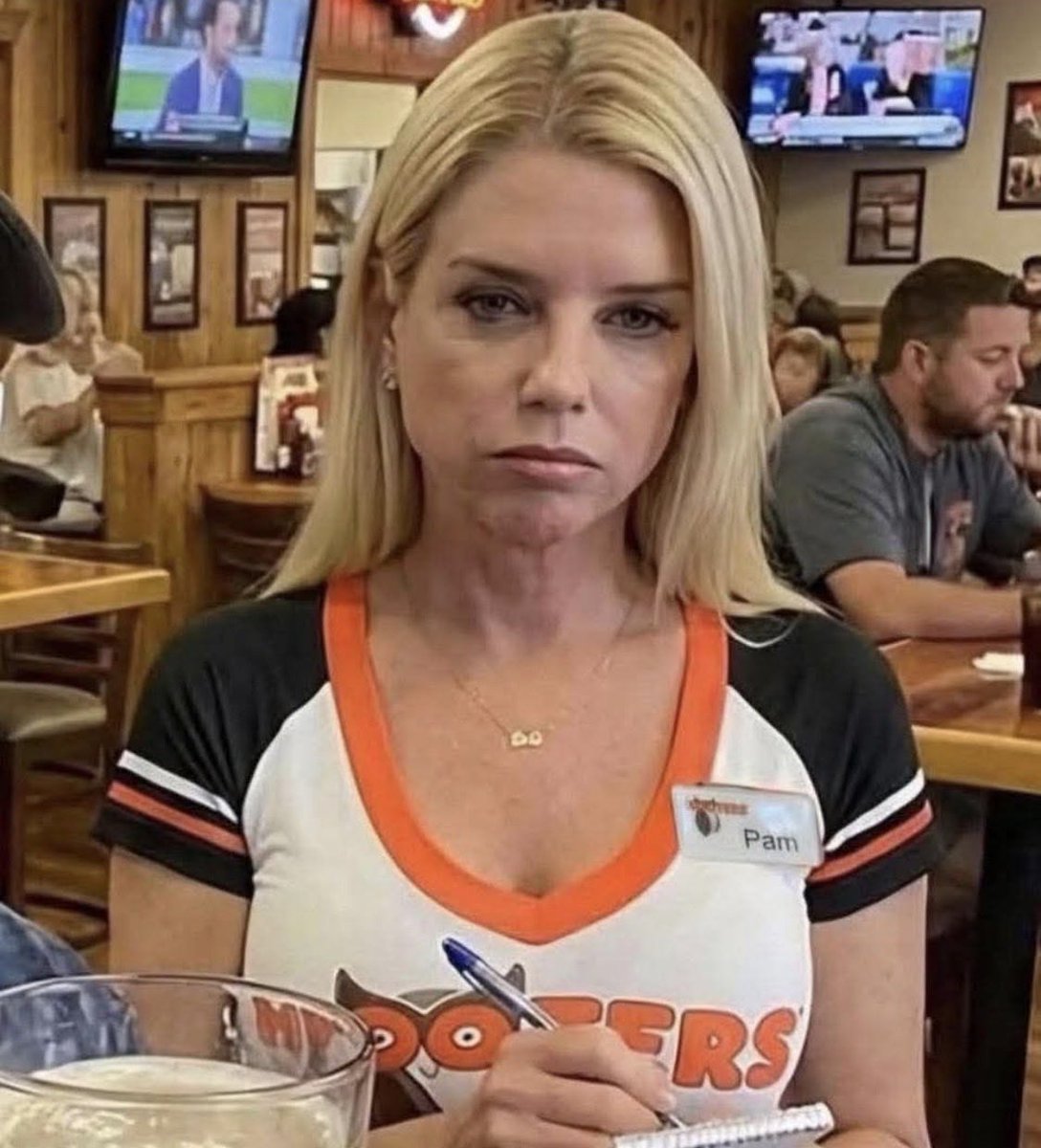 Robert Young Pelton tweet media