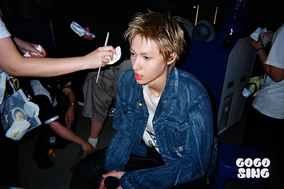 🎸 #REDRED tweet media