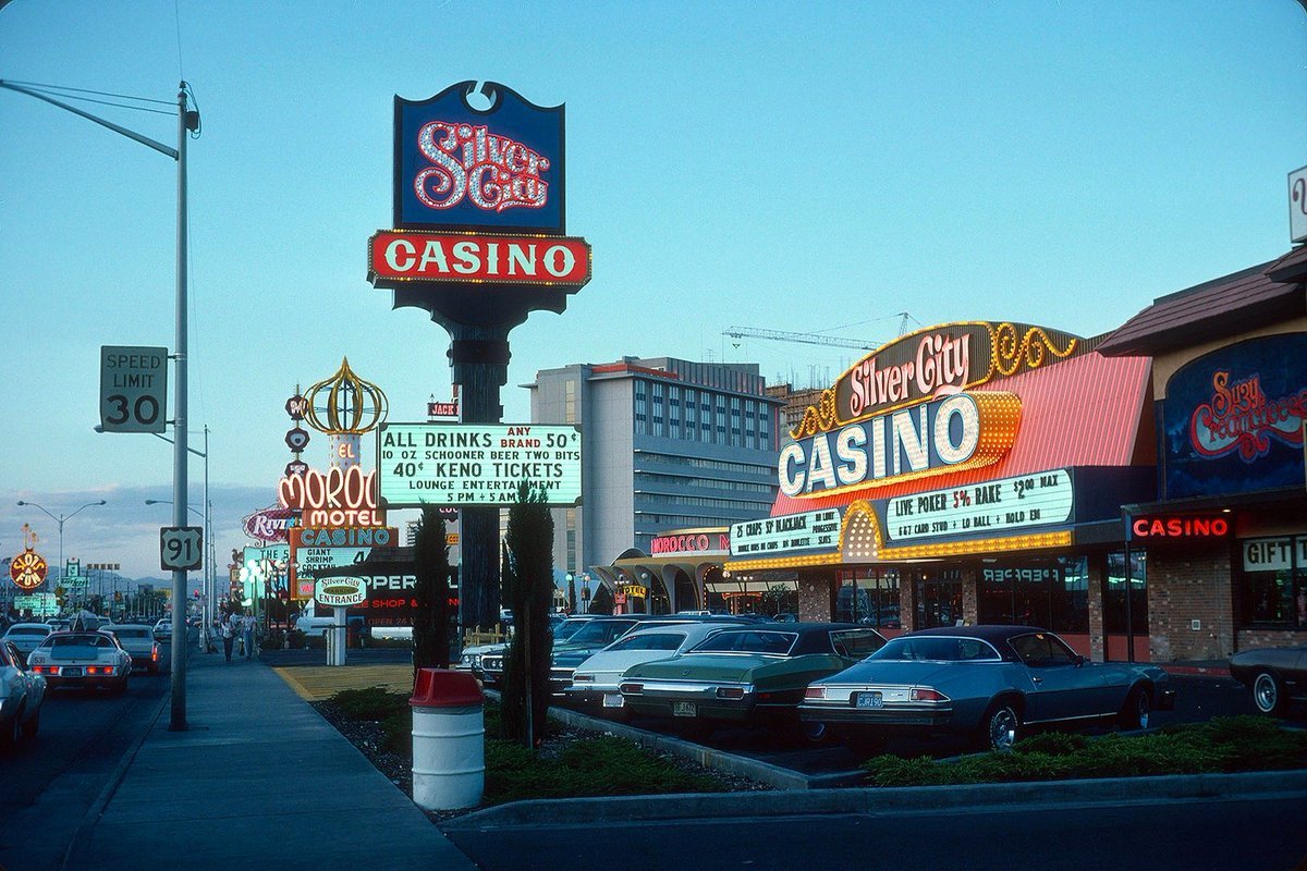 _GrandPaD's tweet image. OTD 1974 Major Riddle opened the Silver City Casino on the #LasVegas Strip. Circus Circus Enterprises would buy it in 1981 and totally refurbish it. In 1991 it became the strip's first casino to ban smoking. It would close in 1999.