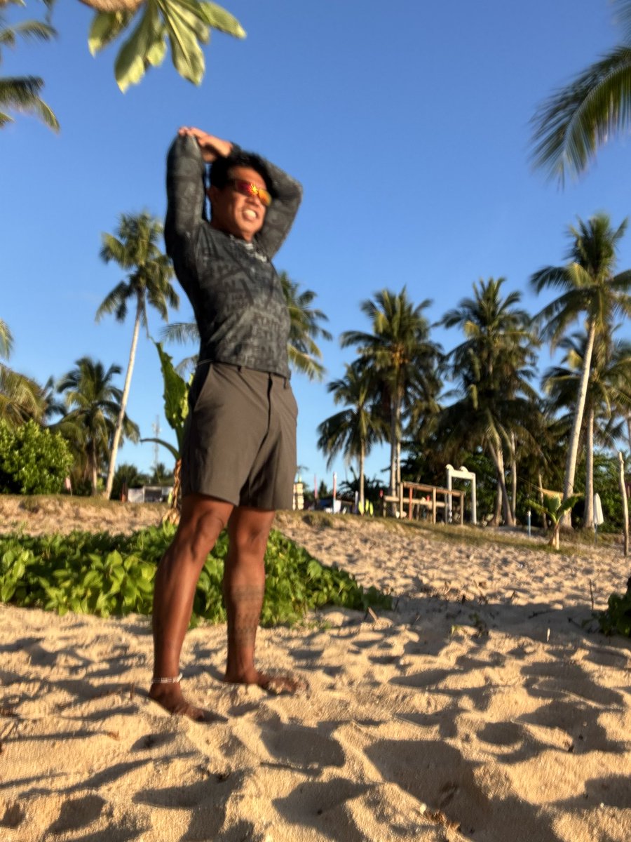 KUYA⚡KEL tweet media