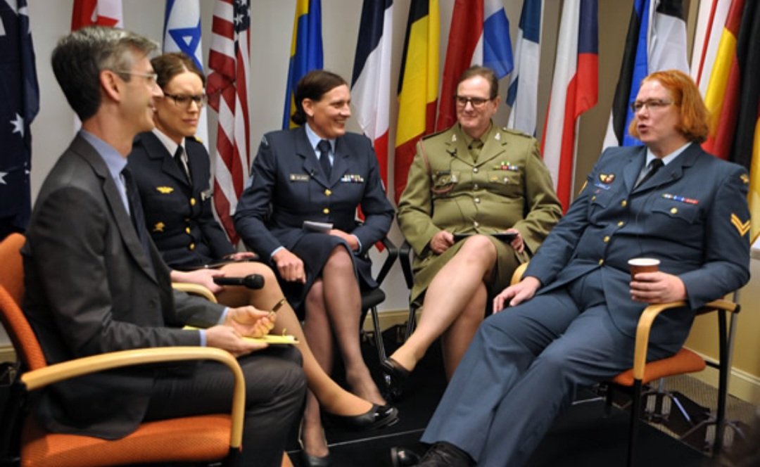 J_thinks2much tweet media