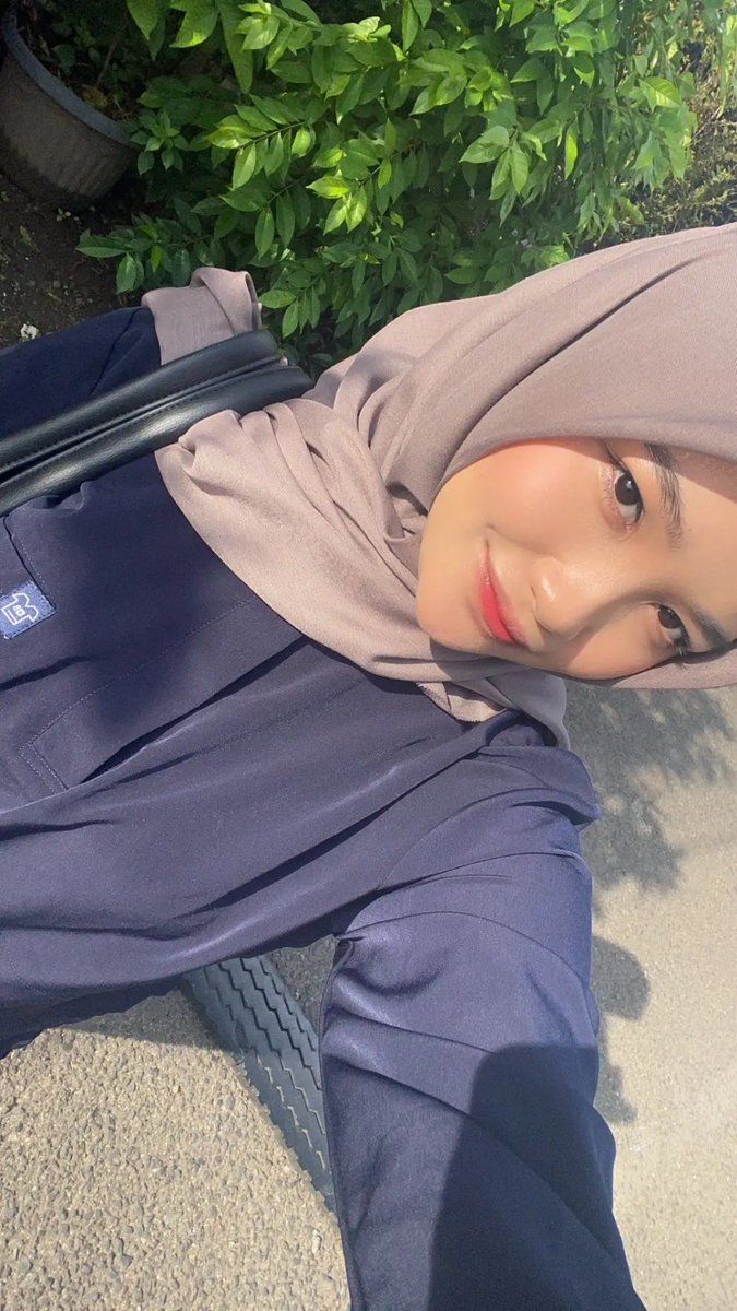 Ayuuuuucam tweet media