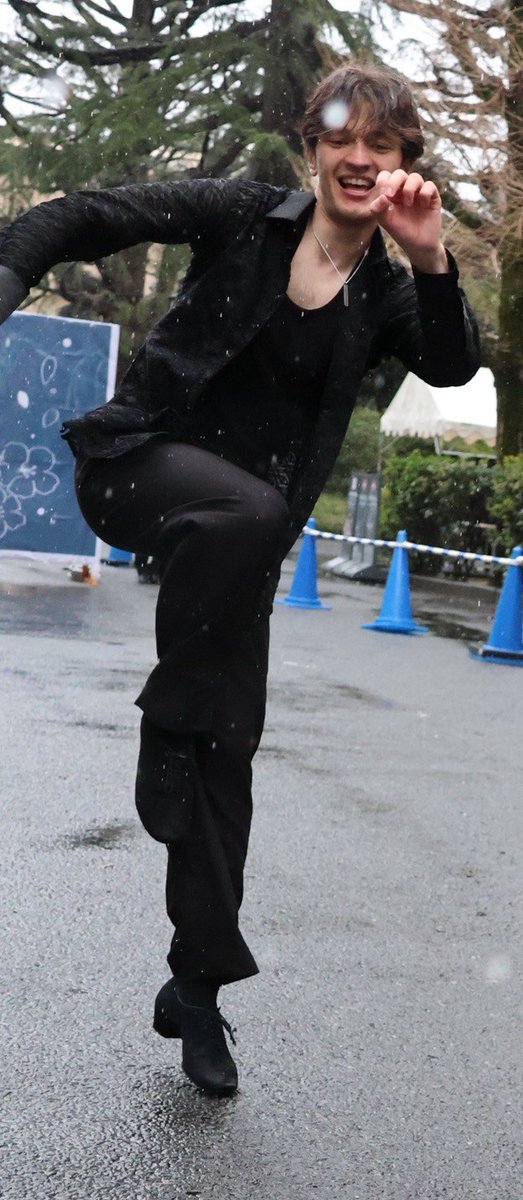 アルトゥン tweet media