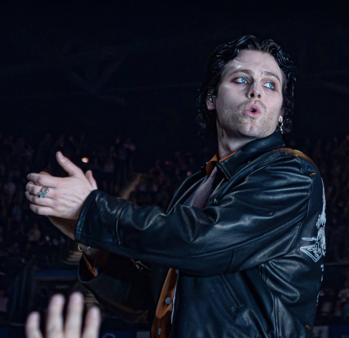 amber ☆ tweet media