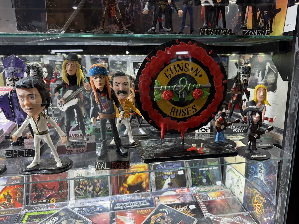 del james tweet media