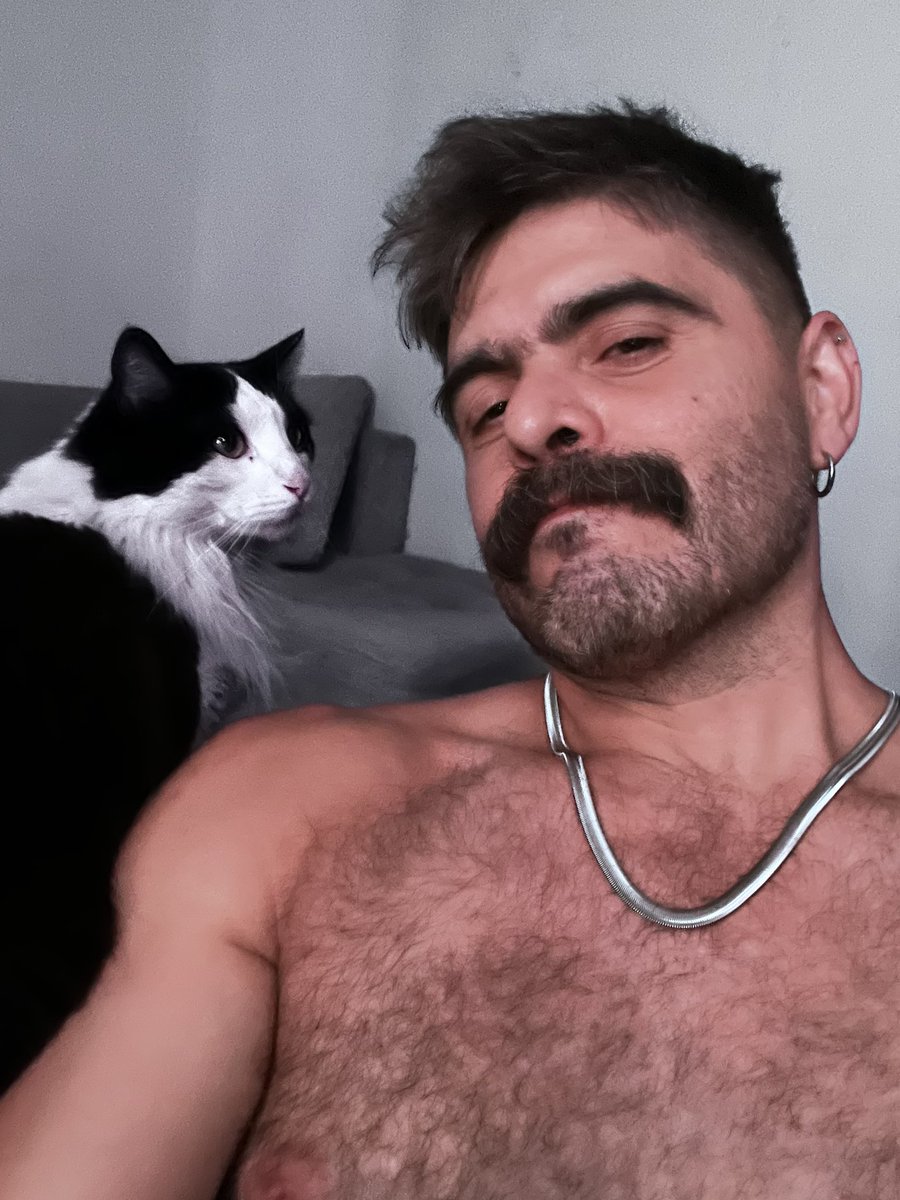 Antonio Toro tweet media