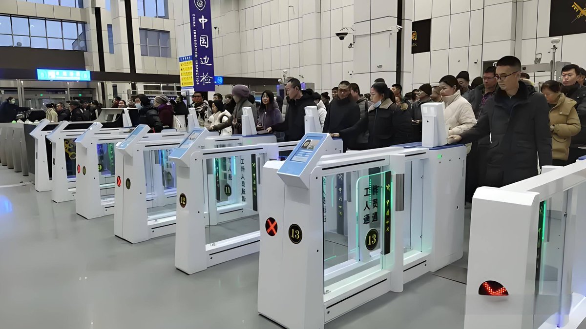 Icefire BlackMoon tweet media