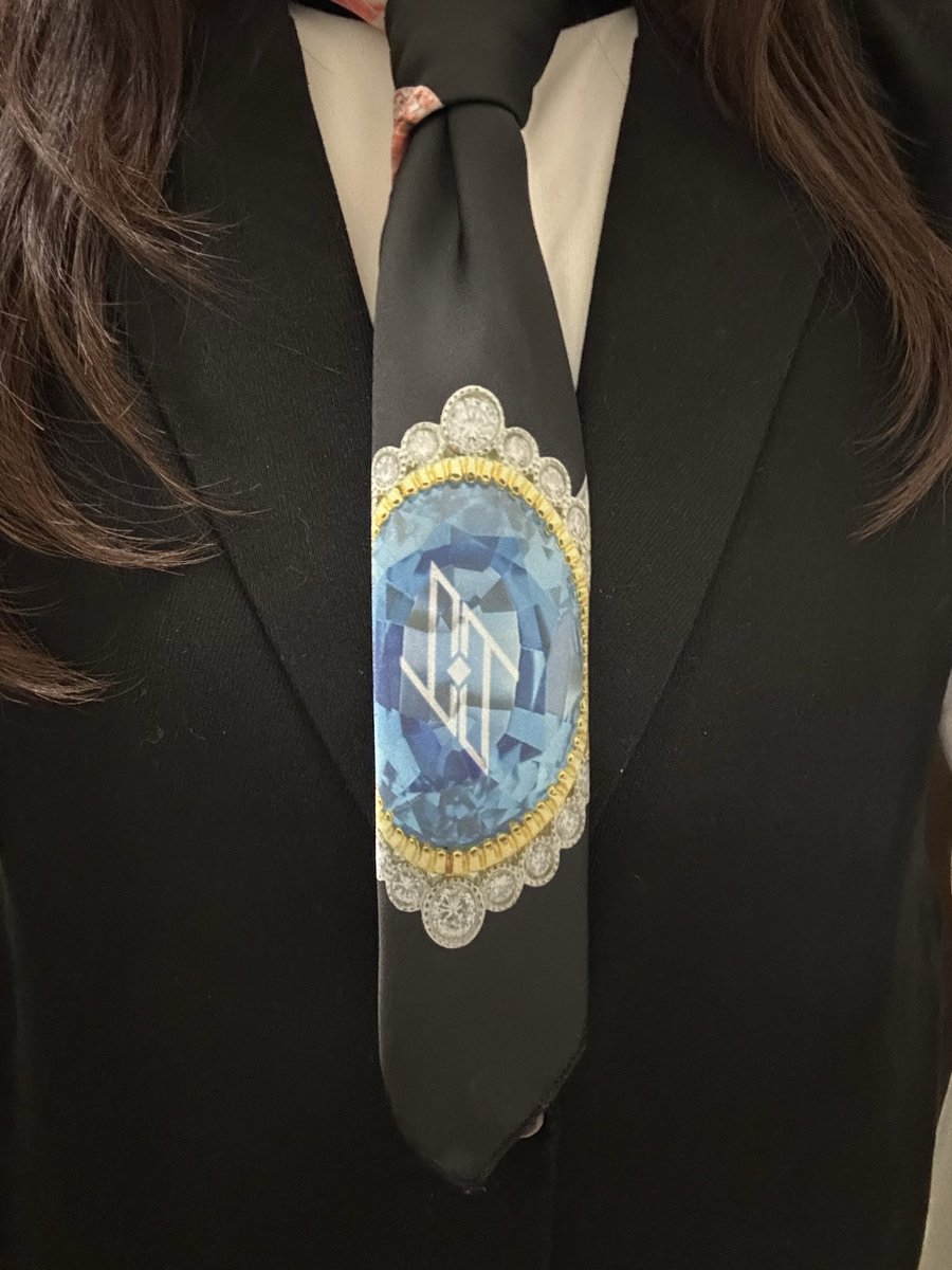 moe🦊🍫💙🍍 tweet media