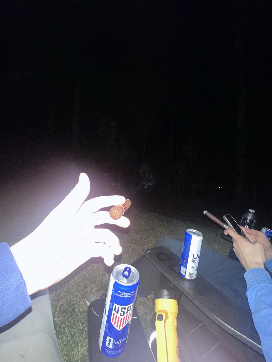 badtakeslmao's tweet photo. LANK #peter #beev #bv #HAWKTUA https://t.co/417S7aQFjU