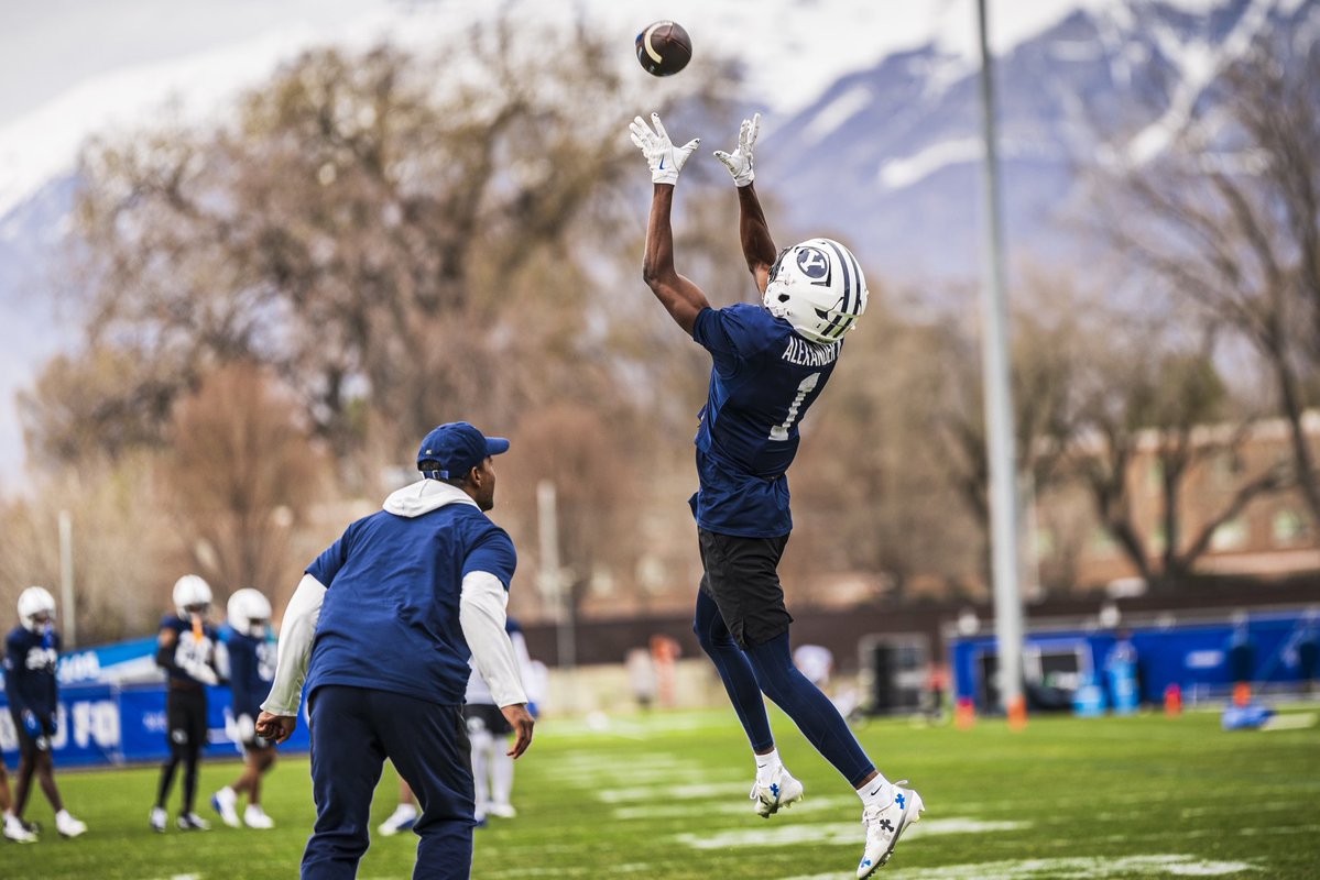 ✞ one of one ✞ tweet media