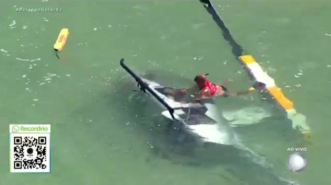 roberto carlos tweet media