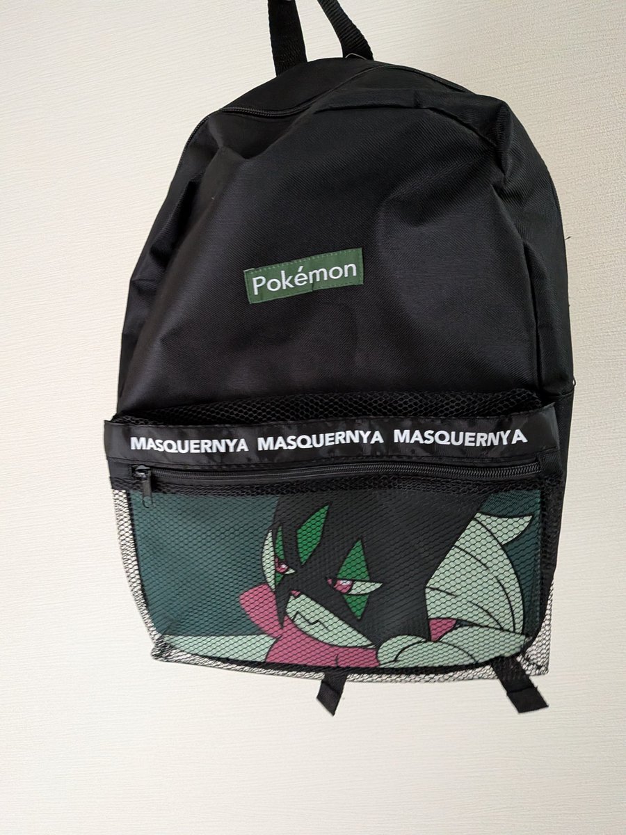 昨日クレーンゲームで取ったマスカーニャリュック
ちょーかわいい💚🍏