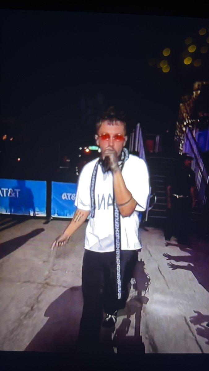 rach ⊬ tweet media