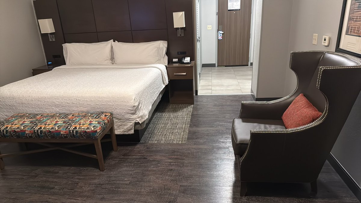 wavey cavey ∿ tweet media