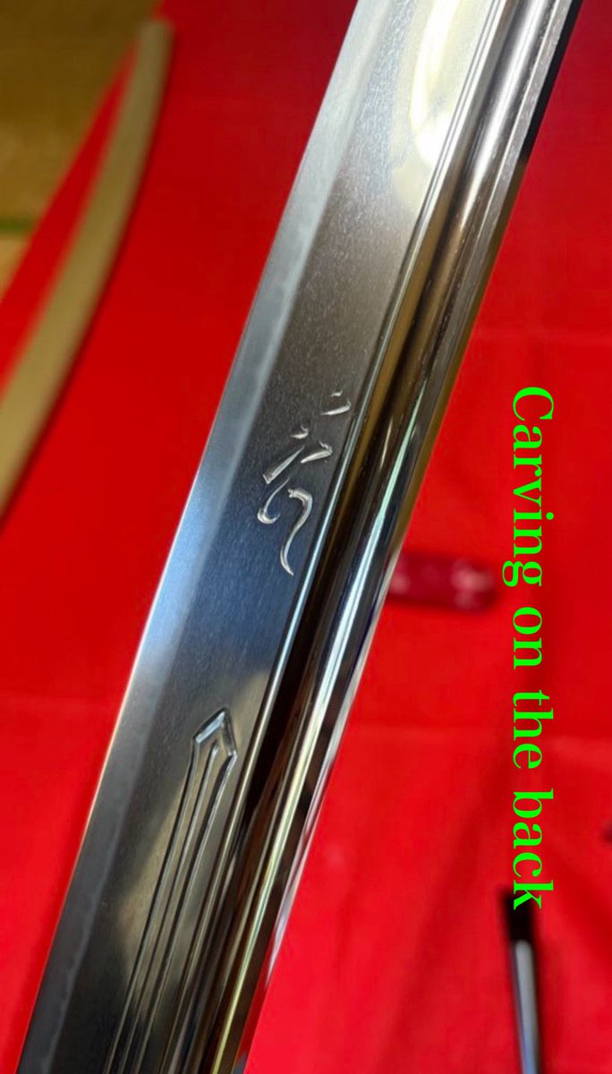 しわす tweet media