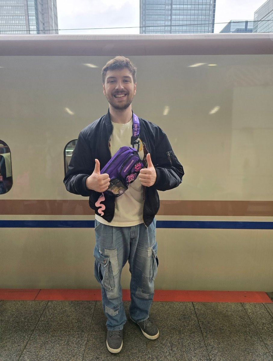 Vaddix17 tweet media