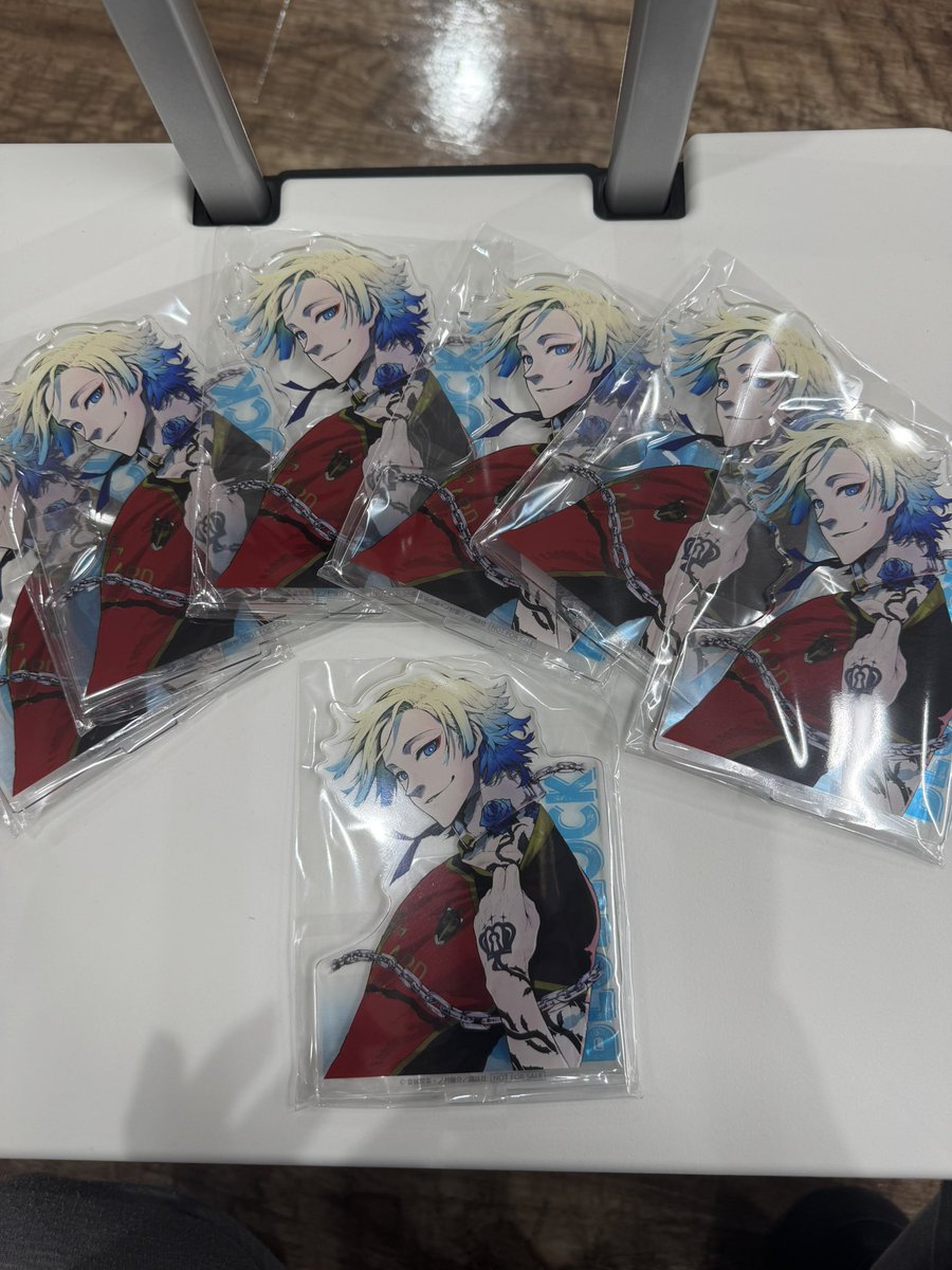 y🪽*ﾟ tweet media