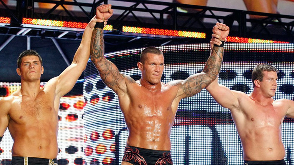 Roman Reigns SZN 💥 tweet media