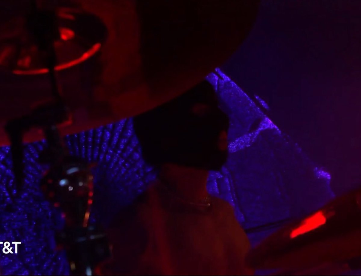 rach ⊬ tweet media