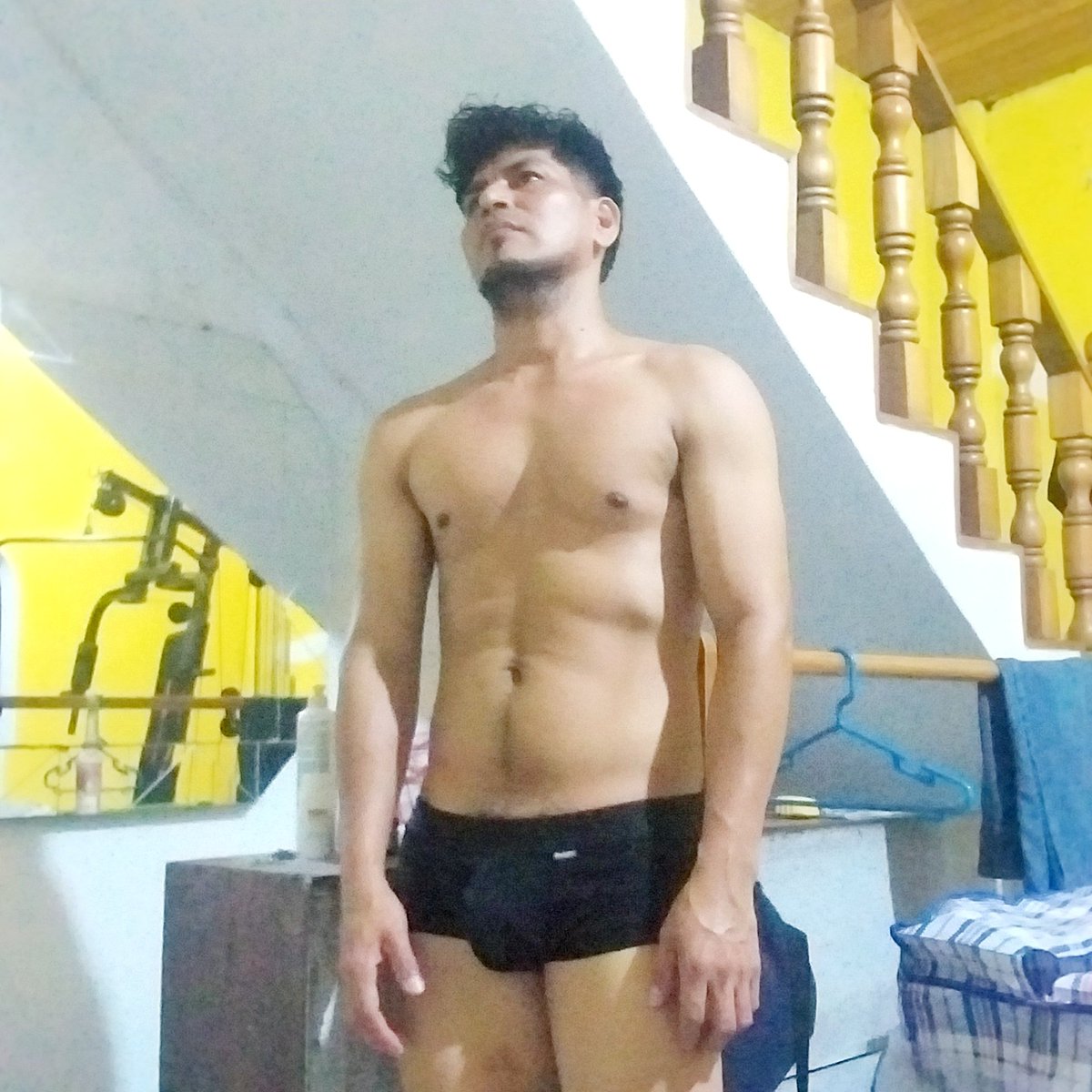 Loretano hot tweet media