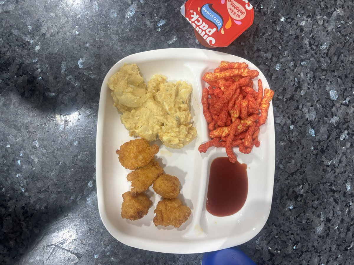 r 🧟‍♀️ -48/66lbs tweet media