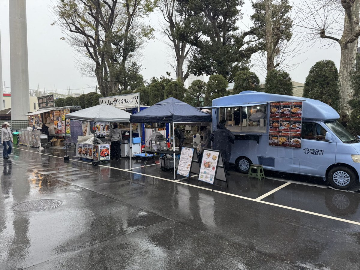 【公式】神宮球場グルメ担当のはらぺこログ tweet media