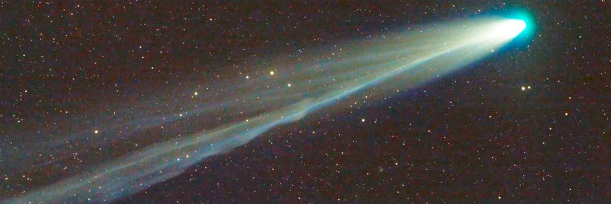 𝓗alf a world away. tweet media