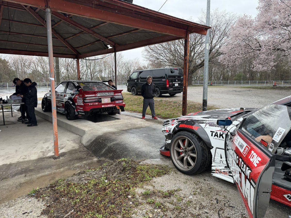 ZEGRACE 中の人 tweet media