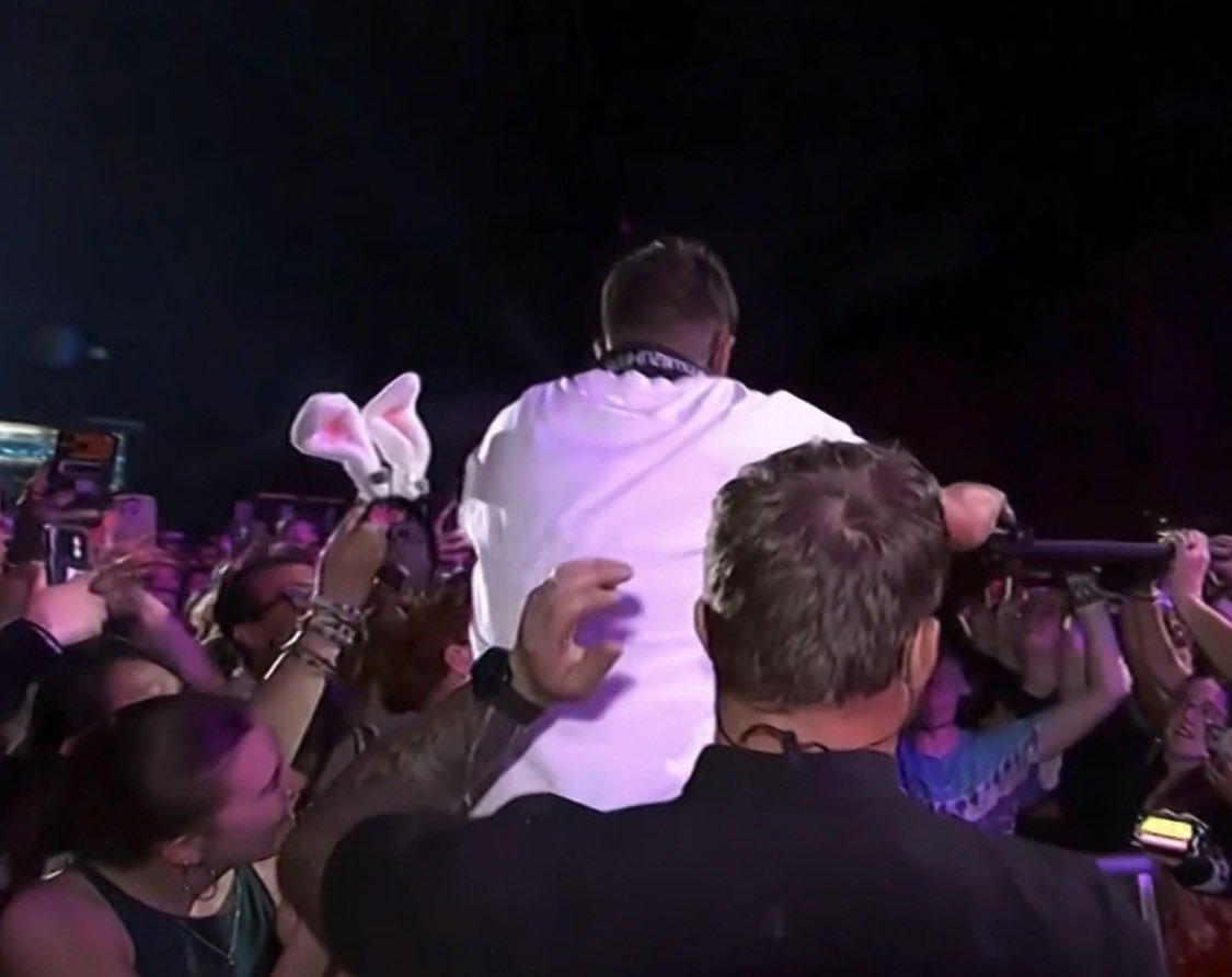 Red 🍓|-/ tweet media