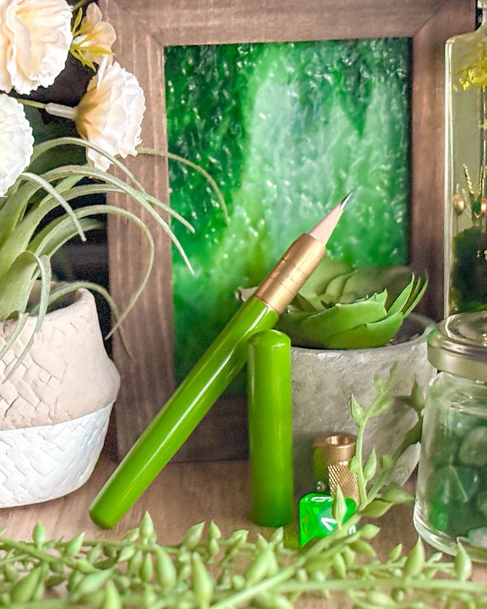 かに！！！ tweet media