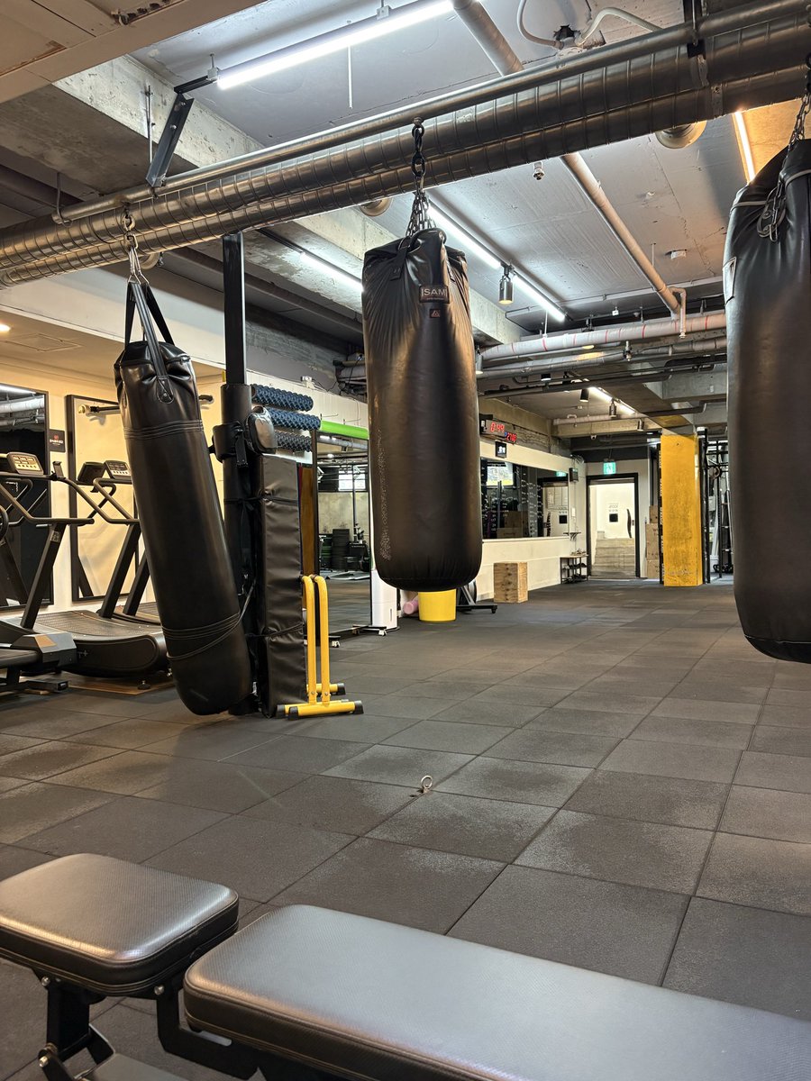 Kor114433 tweet media