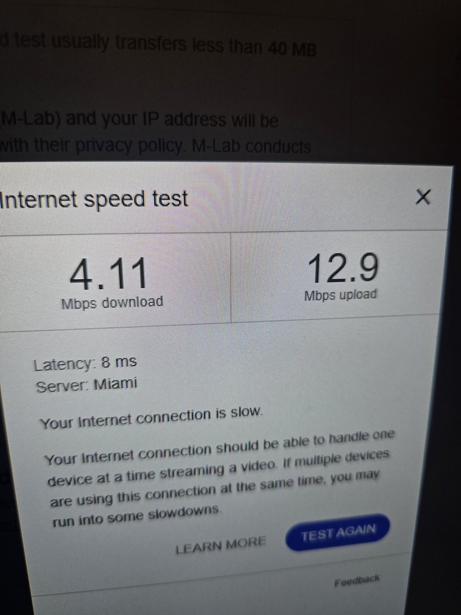 stupidrapper's tweet photo. @Xfinity look it been 4 weeks the internet service at my house been like this you have One hour to reach to or we going to @ATT fiber better https://t.co/OruwIF7T73