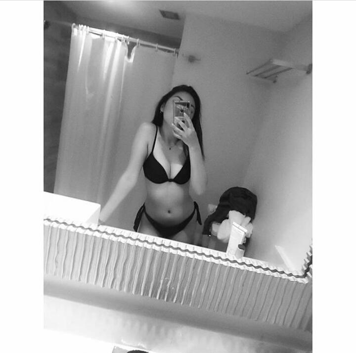 tinipetitte😈 tweet media