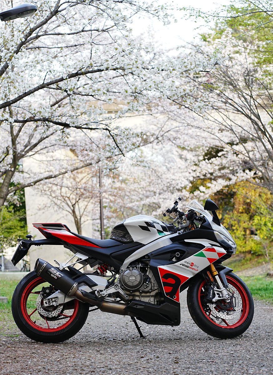 yuu🇮🇹RS660Extrema tweet media