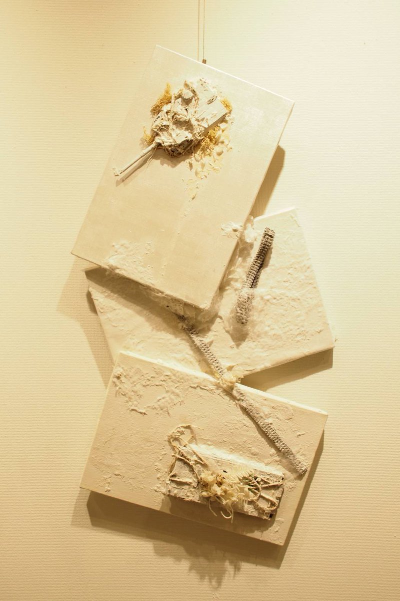 アカツキユラ tweet media