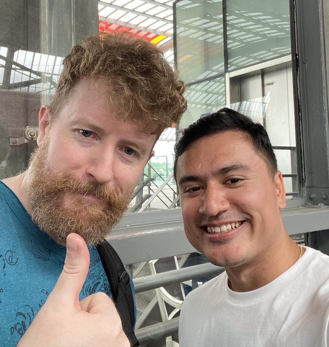 Mauisnake tweet media