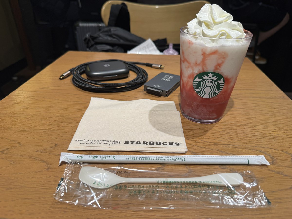 すー（カオナシ） tweet media