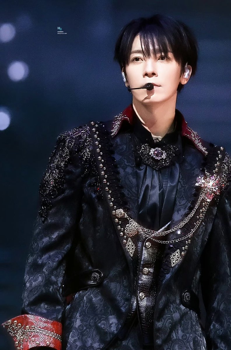 byu 𖤓☾⋆˙⟡ tweet media