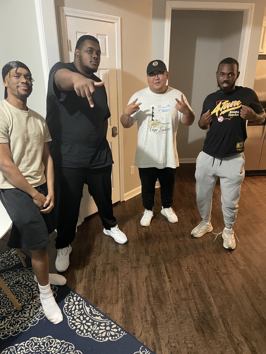 Domo🦍 tweet media