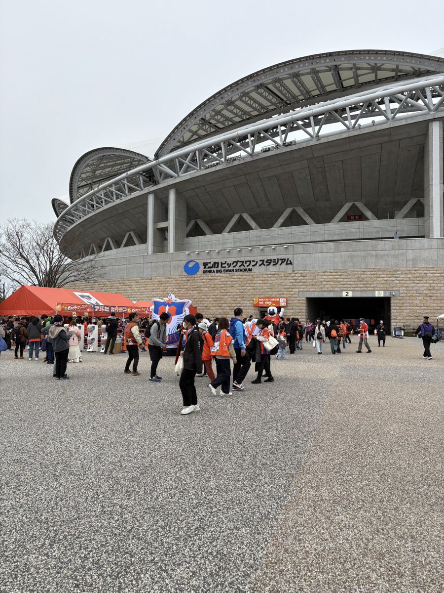 コロロ tweet media