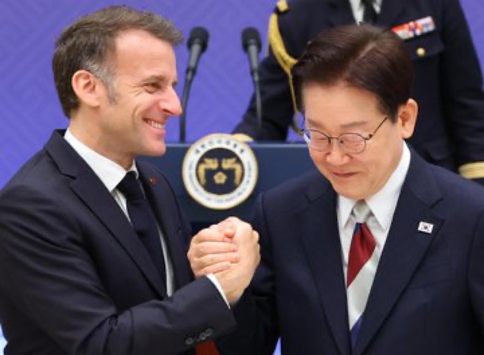 Afghanistan Primeminister tweet media