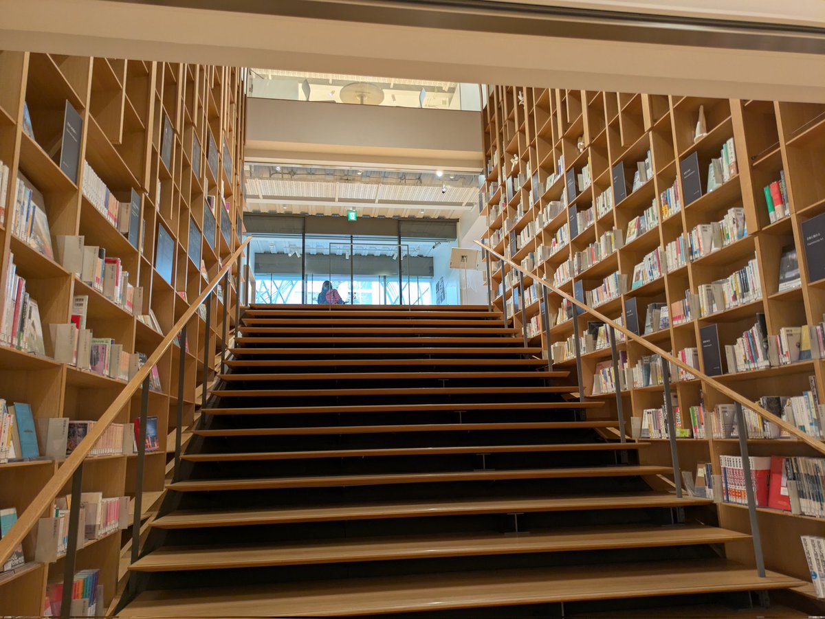 黒法師 tweet media