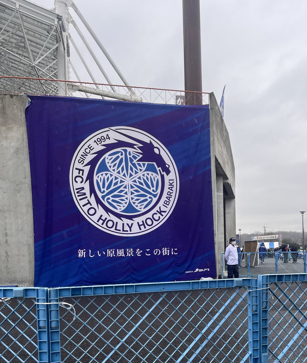 にしのんち tweet media