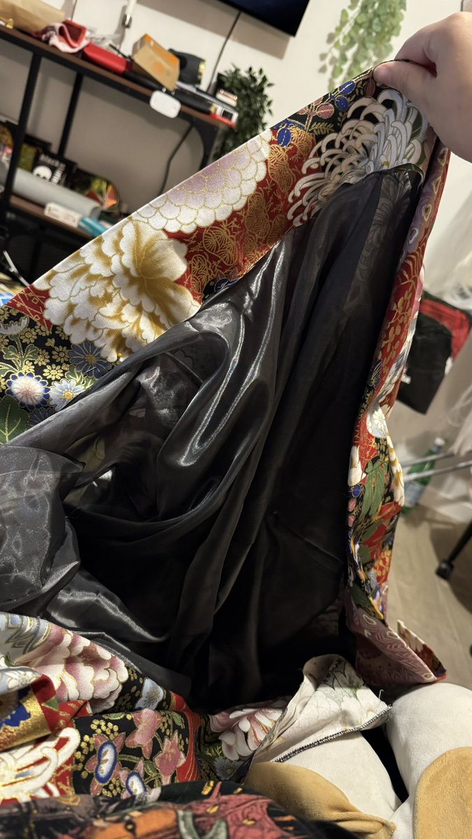 𝑆𝑡.𝐴𝑛𝑑𝑟𝑜𝑚𝑒𝑑𝑎 ✧𝐷𝑒𝑣𝑜𝑡𝑒𝑑 𝐵𝑙𝑎𝑑𝑒 tweet media