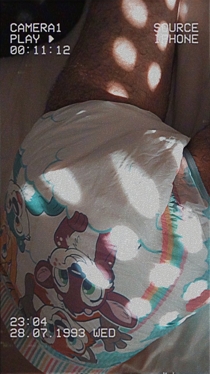 Little_UwU tweet media