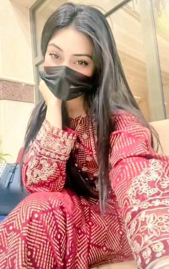 زرنش زھرا tweet media