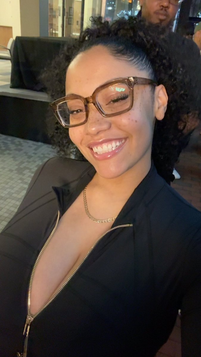 Sesshomaru’s missing arm tweet media