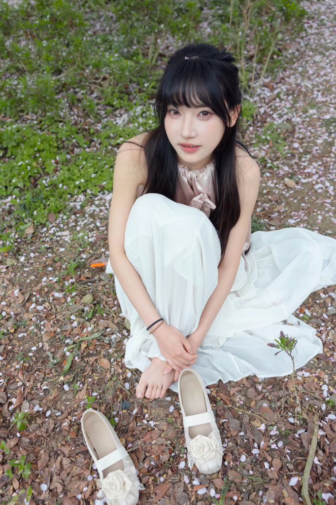 美脚萌足控 tweet media