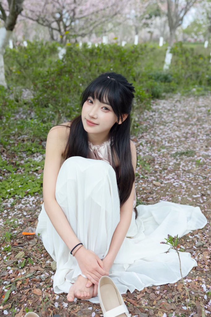 美脚萌足控 tweet media